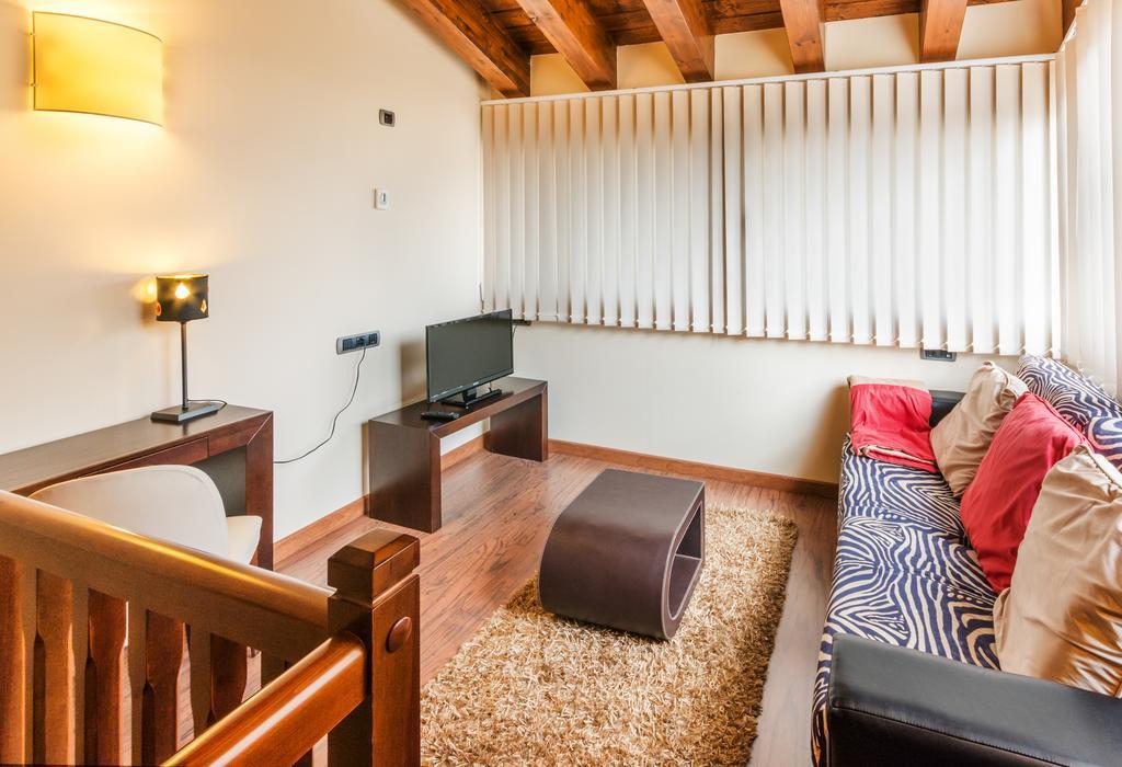 Hotel Villa De Cretas Стая снимка